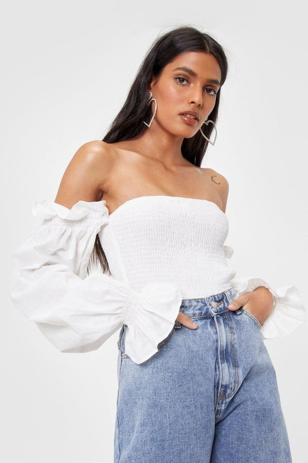 Womens Shirred Off the Shoulder Cropped Blouse - White - 10