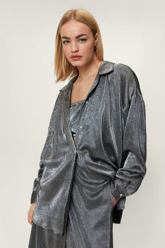 Womens Plisse Metallic Button Down Oversized Shirt - Silver