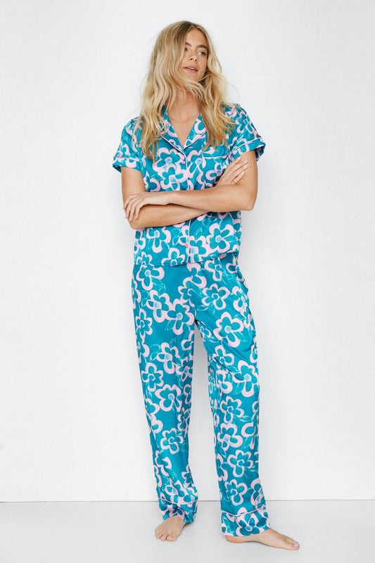 Womens Satin Floral Shirt And Pants Pajama Set - Green